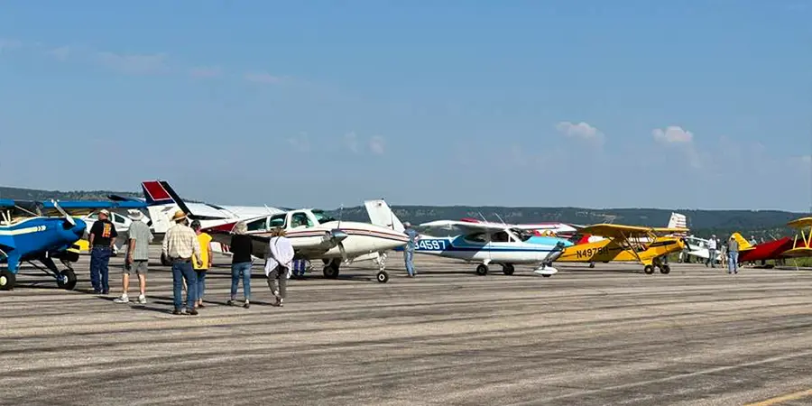 planes at Hulett airport